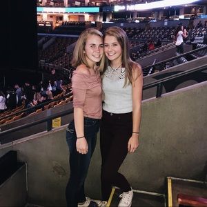 Meet your Posher, Brianna